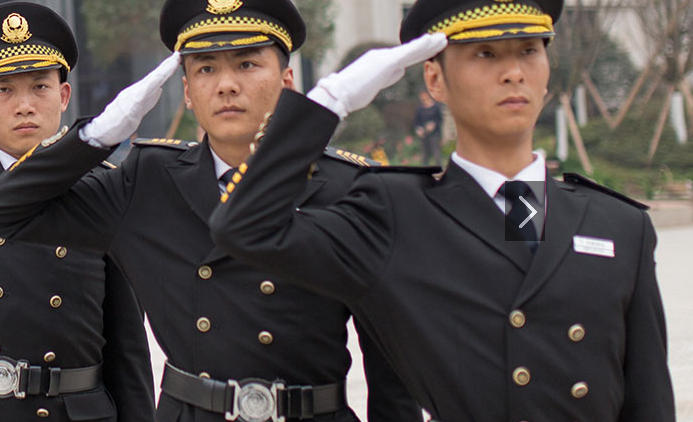 銀行保安如何應(yīng)對(duì)突發(fā)安全事件？需與哪些團(tuán)隊(duì)協(xié)作？