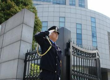 學(xué)校保安對學(xué)校重要嗎？