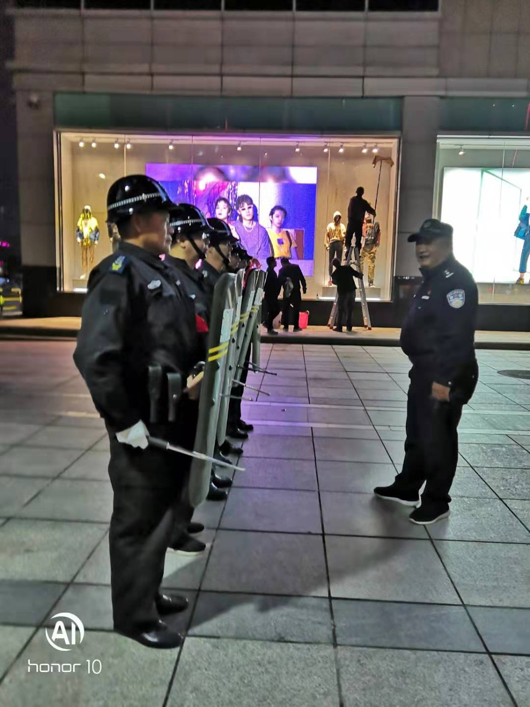 大家知道保安員是什么嗎？下面跟著襄陽戎安的介紹一起了解下吧！